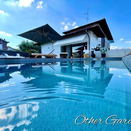 رو Other Garden - Luxury Bed And Breakfast المظهر الخارجي الصورة
