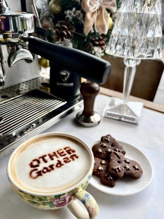 رو Other Garden - Luxury Bed And Breakfast المظهر الخارجي الصورة